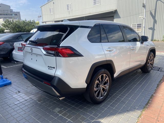 RAV4 2.5 HV  第5張相片