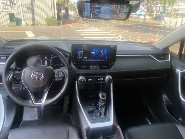 RAV4 2.5 HV  第7張相片