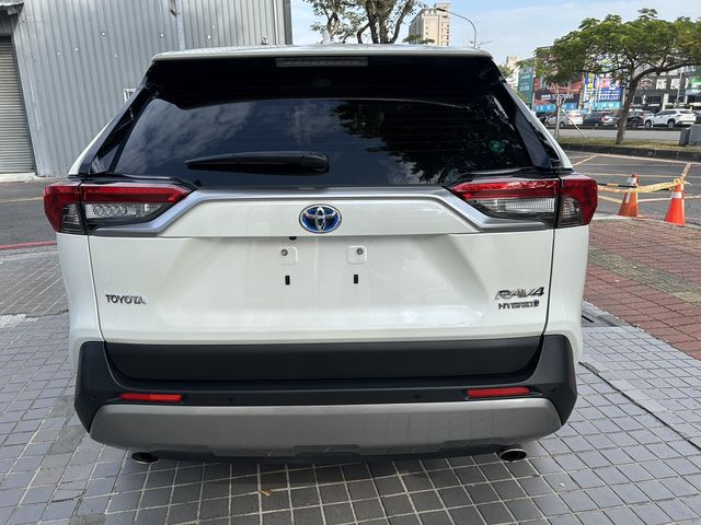 RAV4 2.5 HV  第6張相片