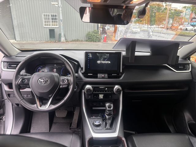 RAV4 2.5 HV  第7張相片