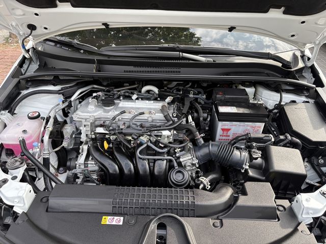 ALTIS 1.8  第10張相片