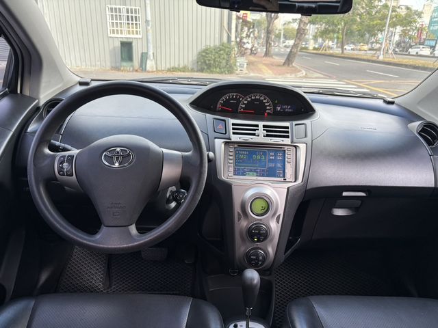 YARIS 1.5  第7張相片
