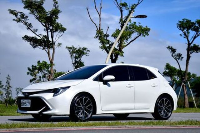 TOYOTA豐田 AURIS  第1張相片