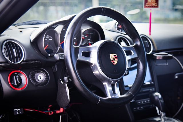 PORSCHE保時捷 CAYMAN  第5張相片