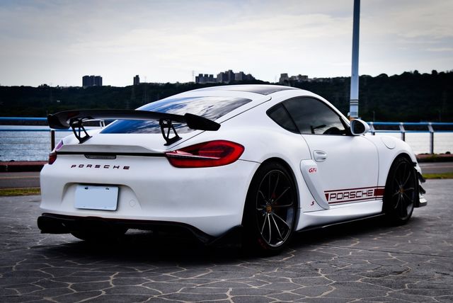 PORSCHE保時捷 CAYMAN  第6張相片