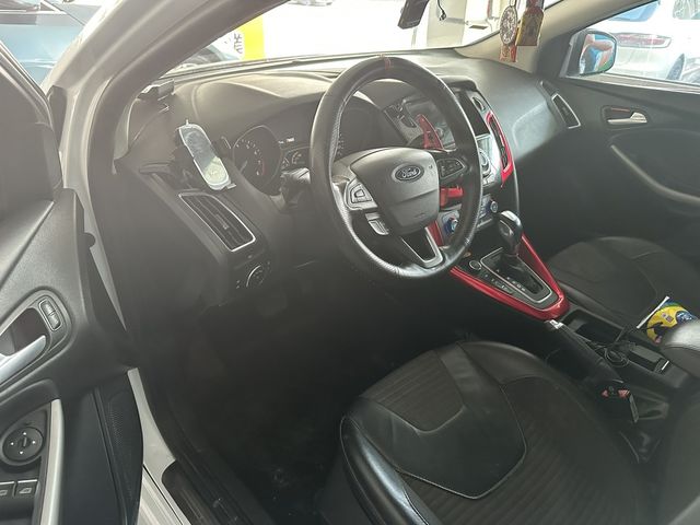 FORD福特 FOCUS  第5張相片