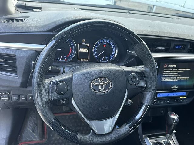 TOYOTA豐田 ALTIS  第9張相片