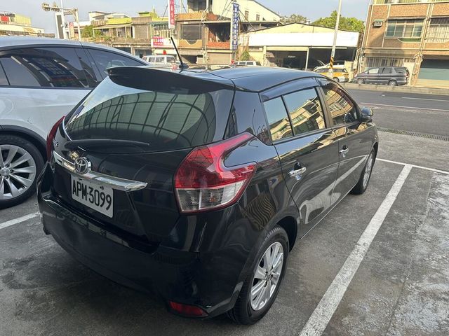 TOYOTA豐田 YARIS  第3張相片