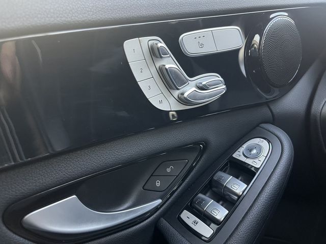 M-BENZ賓士 C250  第6張相片