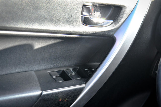 TOYOTA豐田 ALTIS  第6張相片