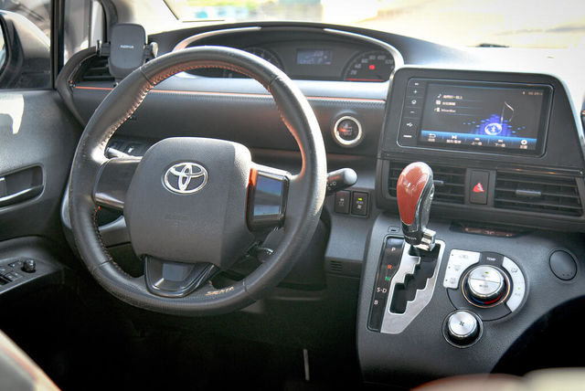 TOYOTA豐田 SIENTA  第4張相片