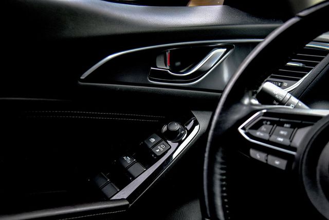 MAZDA馬自達 MAZDA 3  第8張相片