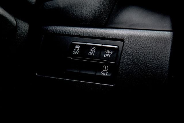 MAZDA馬自達 MAZDA 3  第9張相片