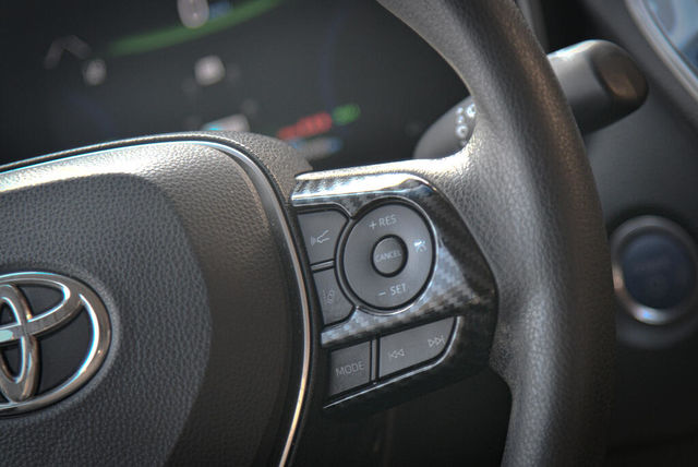 TOYOTA豐田 COROLLA ALTIS HYBRID  第6張相片