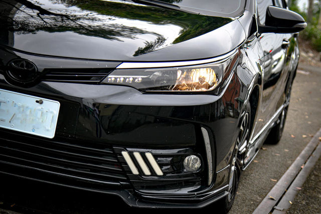 TOYOTA豐田 ALTIS  第2張相片