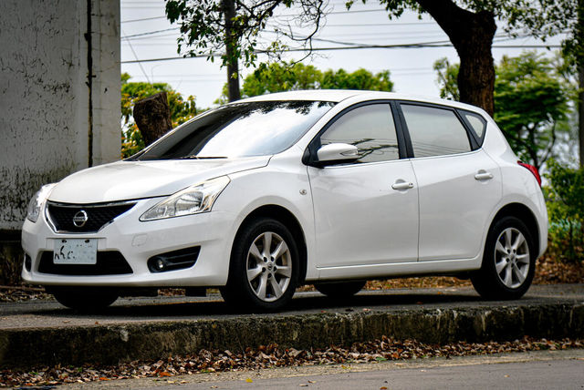 NISSAN日產 TIIDA  第1張相片