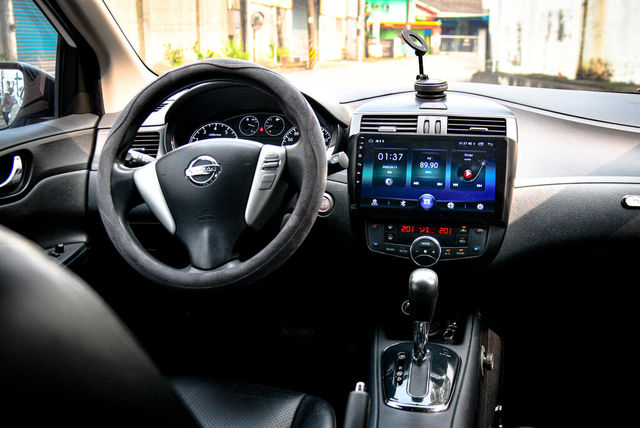 NISSAN日產 TIIDA  第5張相片