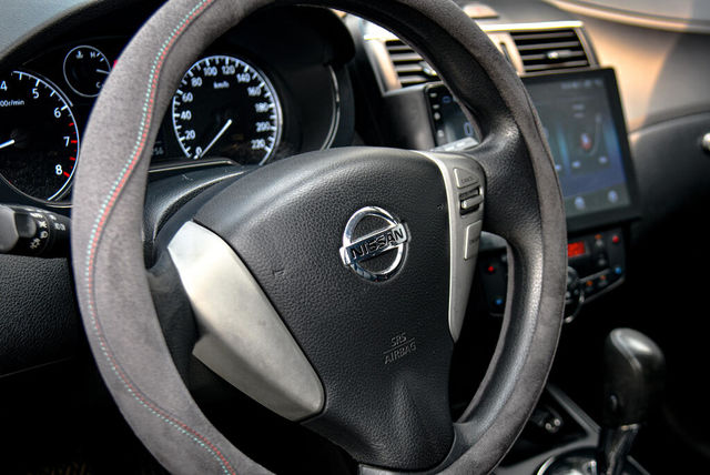 NISSAN日產 TIIDA  第13張相片