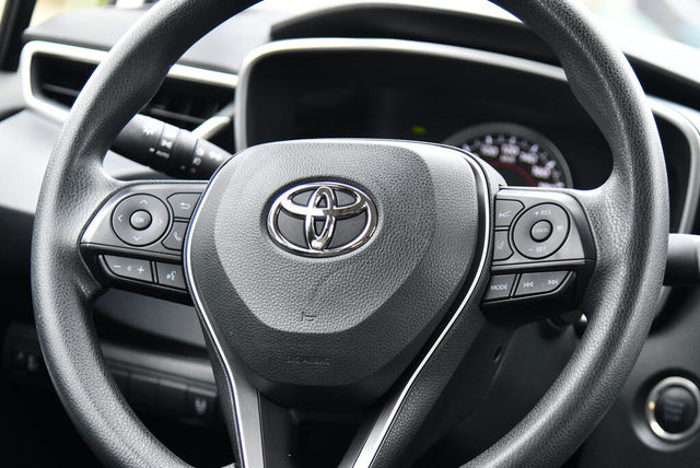 TOYOTA豐田 ALTIS  第6張相片