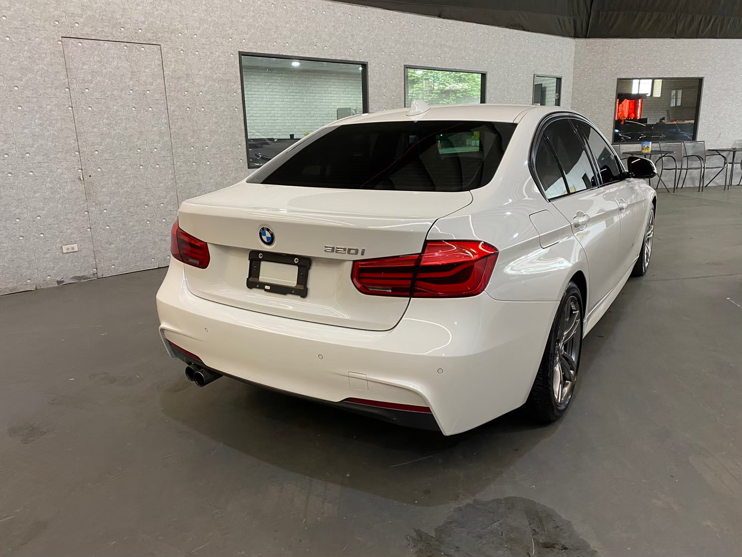 2016 BMW 320 M版  第1張相片