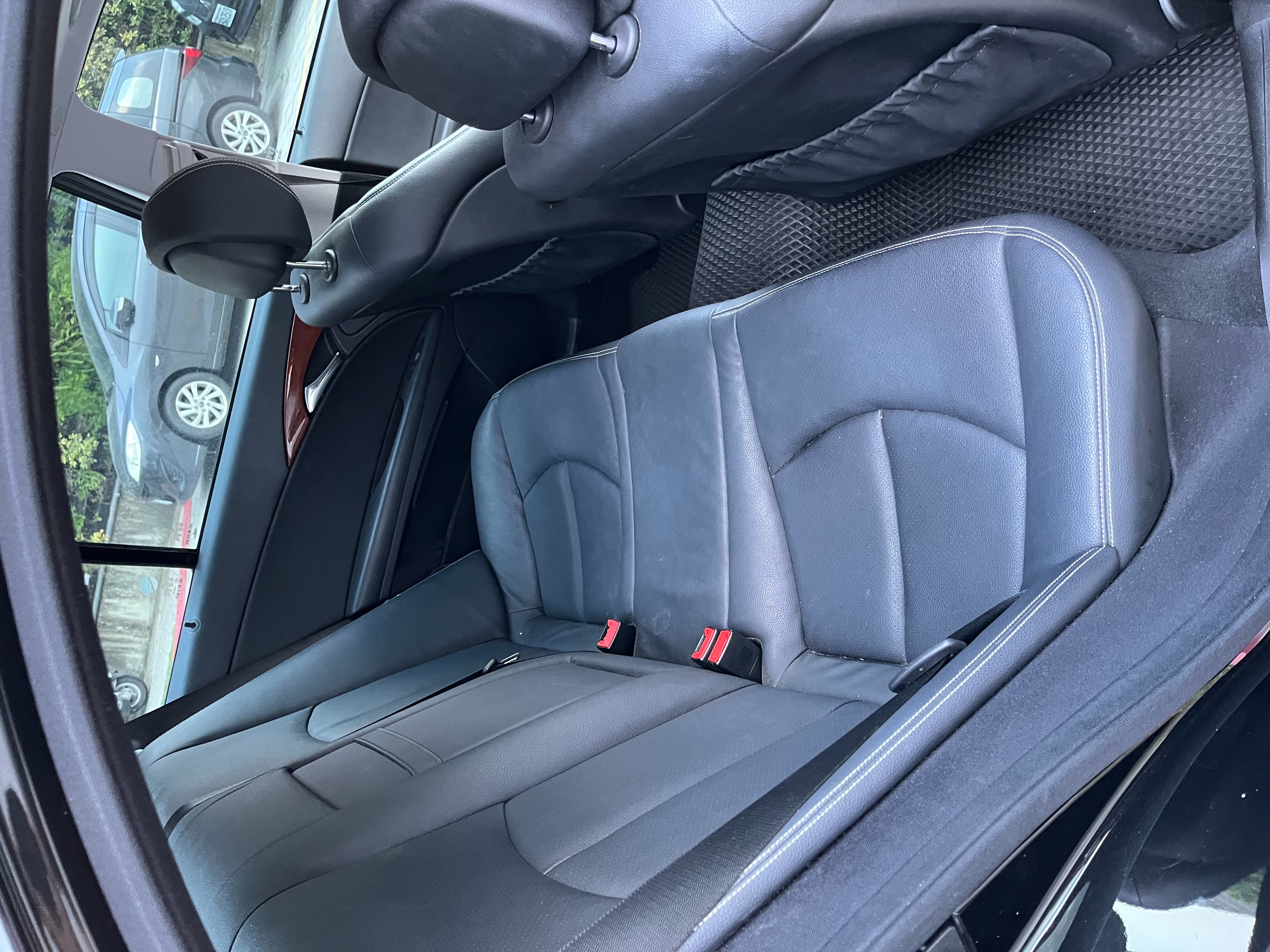 Benz E220 D 運動版  第5張相片