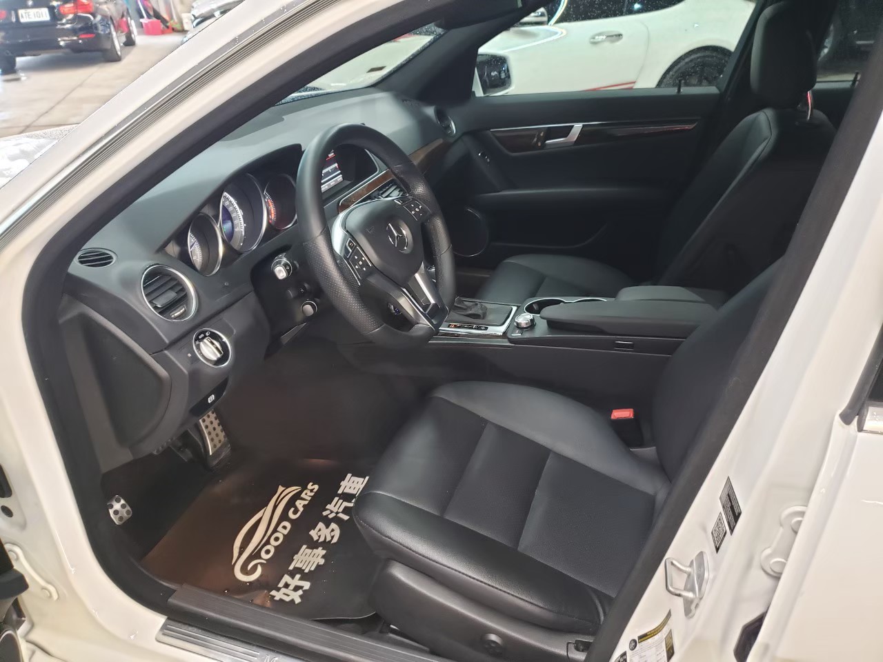 C250 AMG 2014年 凸輪軸已更換  第3張相片
