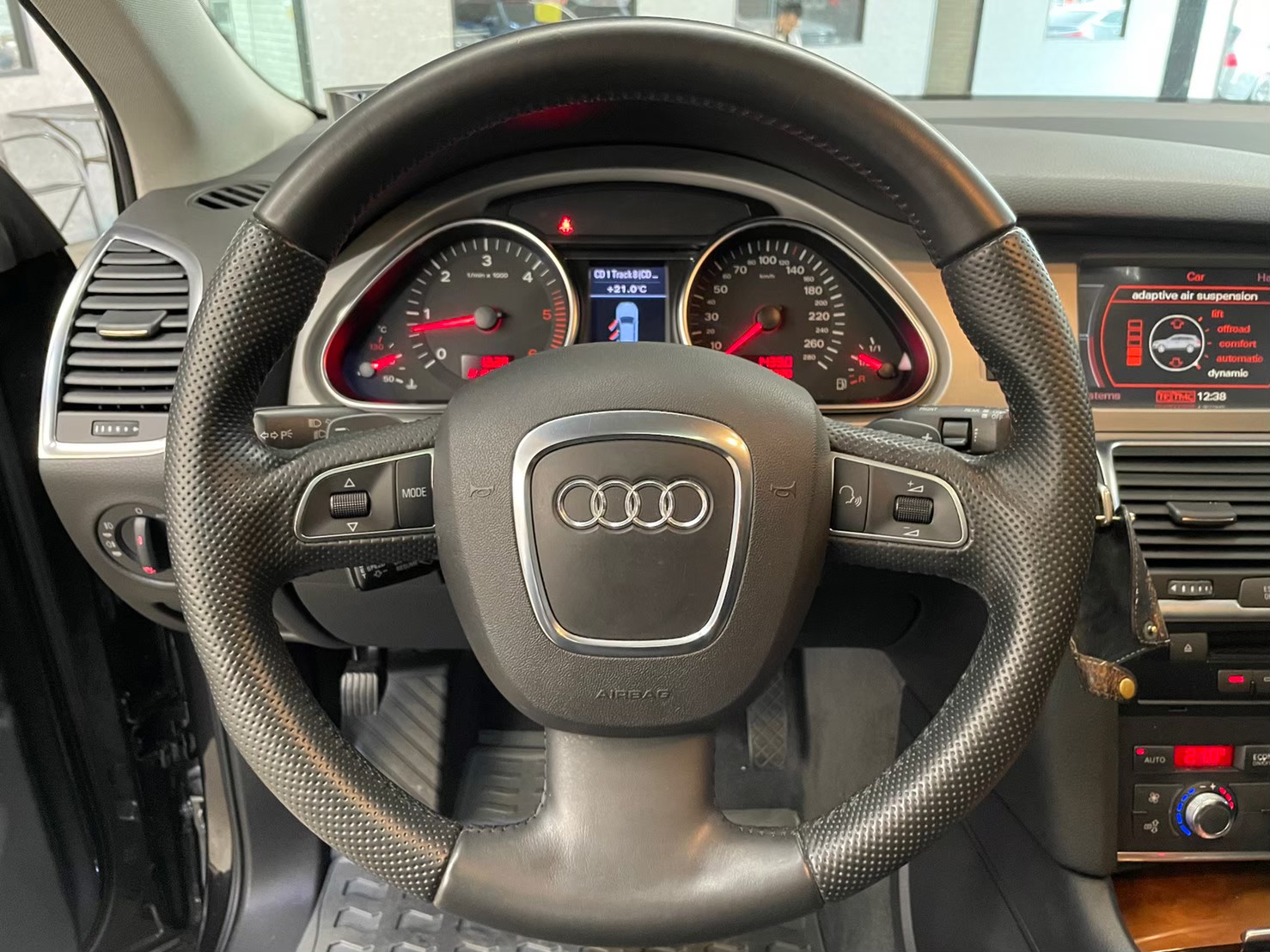 2009 Audi Q7 4.2 TDI   第6張相片