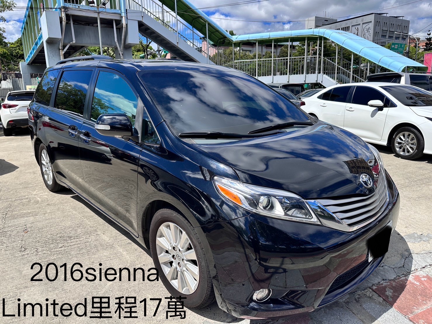 2016 Sienna Limited  第8張相片