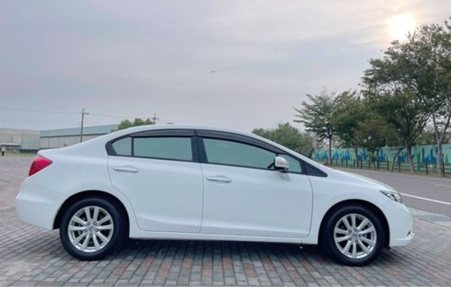 HONDA本田 CIVIC  第9張相片