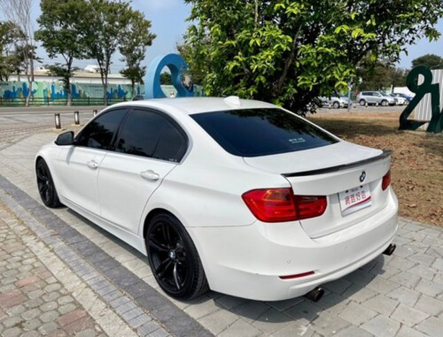 BMW寶馬 316I  第9張相片