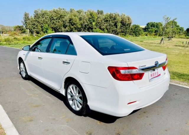 TOYOTA豐田 CAMRY HYBRID  第9張相片