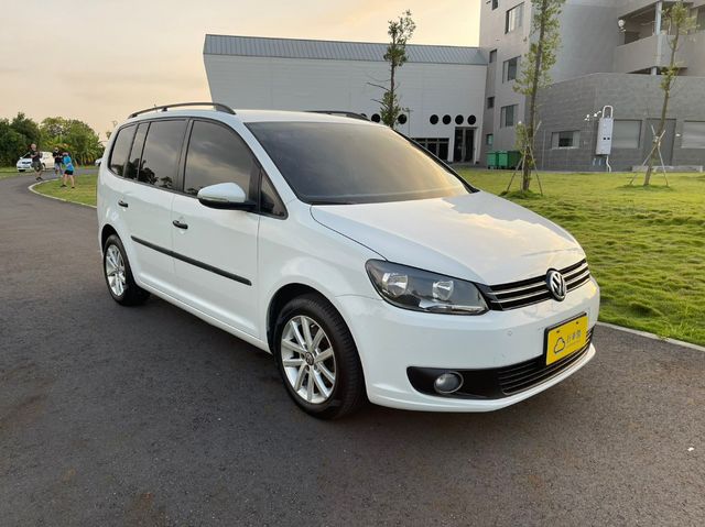 VOLKSWAGEN福斯 TOURAN  第7張相片