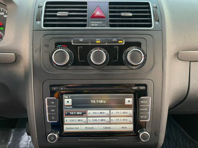 VOLKSWAGEN福斯 TOURAN  第15張相片