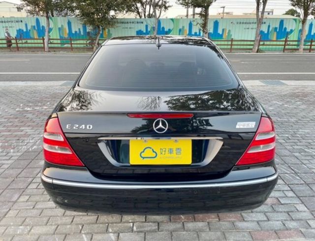 M-BENZ賓士 E240  第7張相片