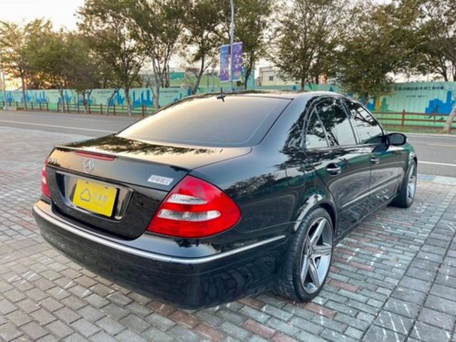 M-BENZ賓士 E240  第8張相片
