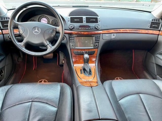 M-BENZ賓士 E240  第10張相片