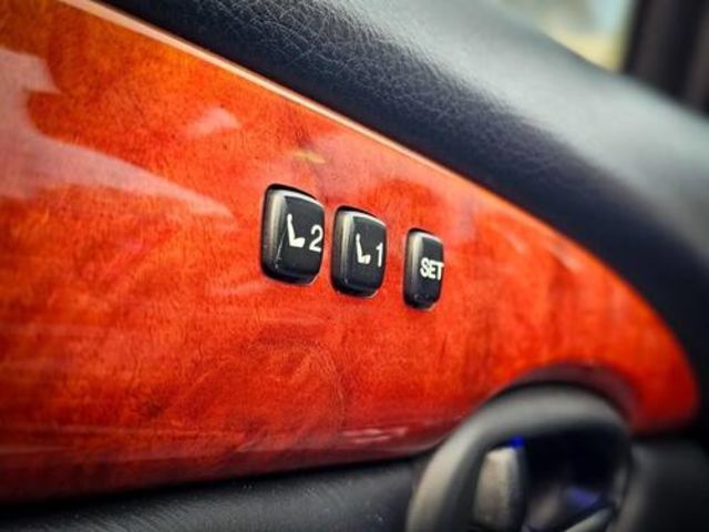 LEXUS凌志 SC430  第15張相片
