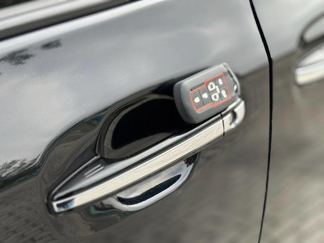 TOYOTA豐田 SIENNA  第19張相片