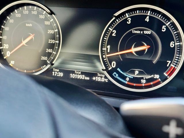 BMW寶馬 740LI  第10張相片
