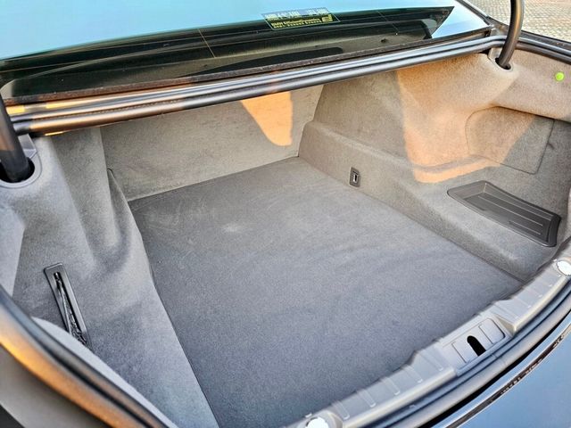 BMW寶馬 740LI  第18張相片