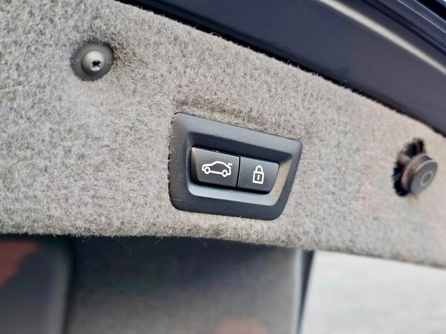 BMW寶馬 740LI  第19張相片
