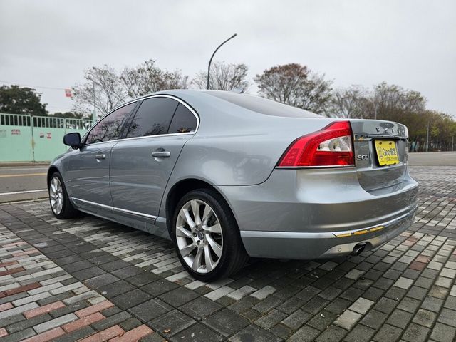 VOLVO富豪 S80  第7張相片