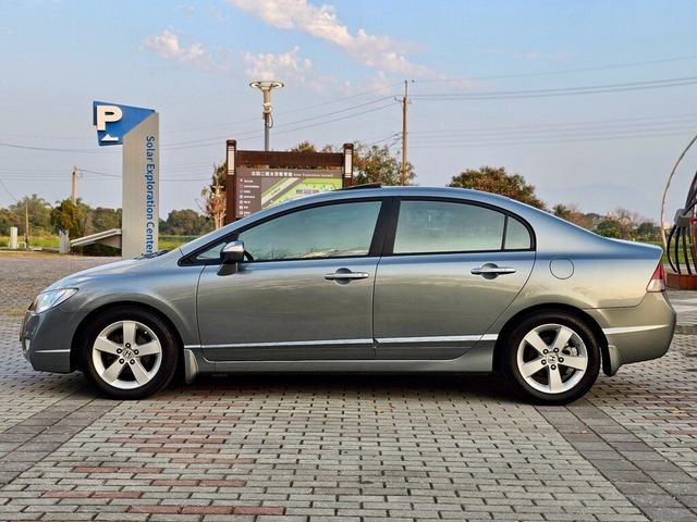 HONDA本田 CIVIC  第3張相片