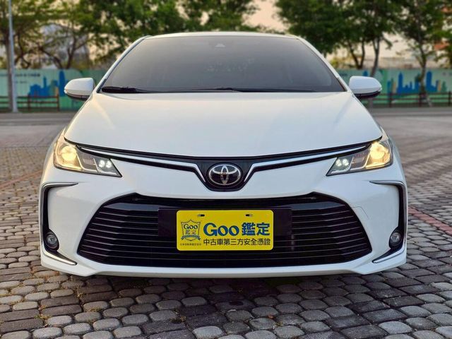 TOYOTA豐田 ALTIS  第2張相片