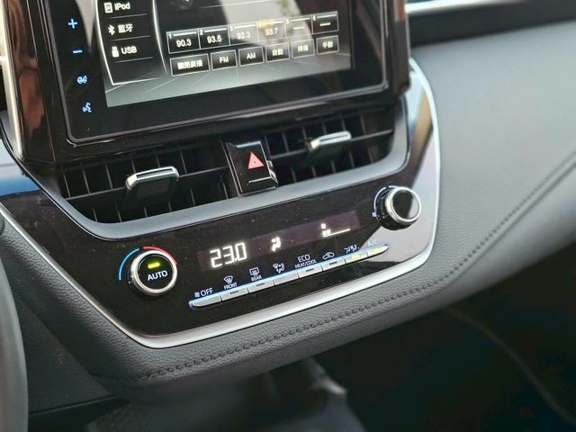 TOYOTA豐田 ALTIS  第14張相片