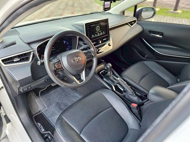 TOYOTA豐田 ALTIS  第17張相片