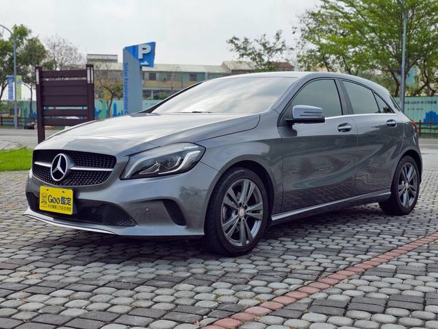 M-BENZ賓士 A180  第1張相片