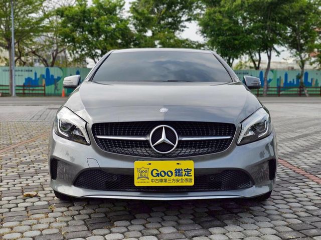 M-BENZ賓士 A180  第2張相片