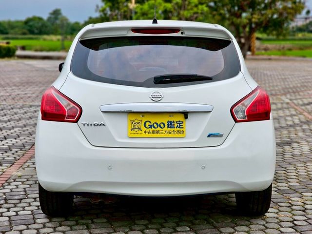 NISSAN日產 TIIDA  第5張相片