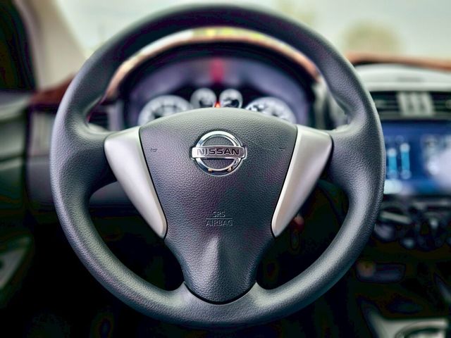 NISSAN日產 TIIDA  第7張相片